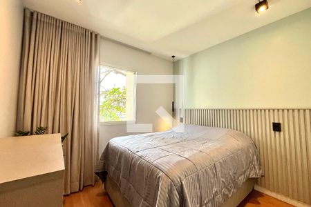 Quarto de apartamento à venda com 1 quarto, 51m² em Vila Clementino, São Paulo