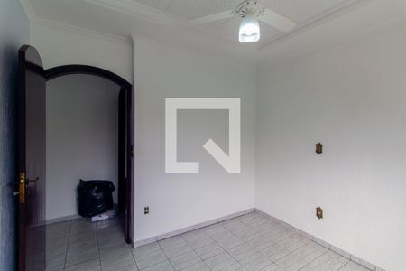 Quarto 1 de casa para alugar com 3 quartos, 196m² em Jardim Santa Adelia, São Paulo