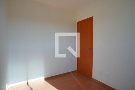 Quarto 2 de apartamento para alugar com 2 quartos, 64m² em Humaitá, Porto Alegre
