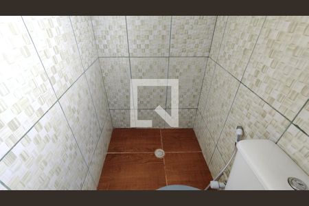 Banheiro da Suíte de casa para alugar com 1 quarto, 55m² em Parque Sao Francisco, Ferraz de Vasconcelos