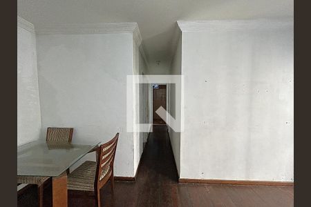 Corredor de apartamento para alugar com 2 quartos, 55m² em Vila Valqueire, Rio de Janeiro