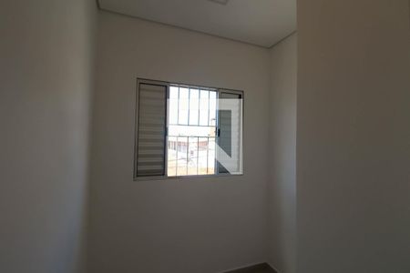 Quarto 2 de apartamento para alugar com 2 quartos, 36m² em Jardim Catarina, São Paulo