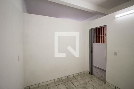 Quarto 1 de casa para alugar com 2 quartos, 50m² em Jardim Santa Adelia, São Paulo