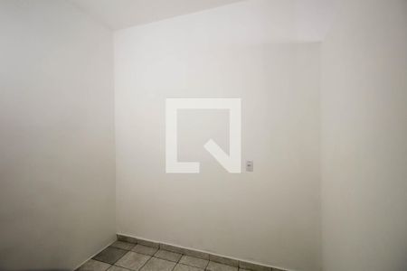Quarto 2 de casa para alugar com 2 quartos, 50m² em Jardim Santa Adelia, São Paulo