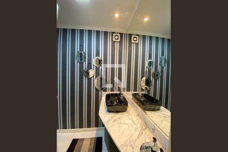 Lavabo de apartamento à venda com 4 quartos, 200m² em Campo Belo, São Paulo