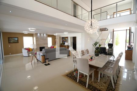 Sala de casa de condomínio à venda com 5 quartos, 620m² em Loteamento Alphaville Campinas, Campinas