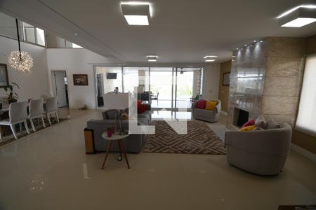 Sala de casa de condomínio à venda com 5 quartos, 620m² em Loteamento Alphaville Campinas, Campinas