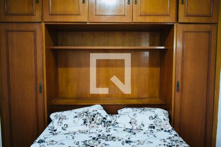 Quarto 1 de apartamento para alugar com 2 quartos, 54m² em Vila Clementino, São Paulo