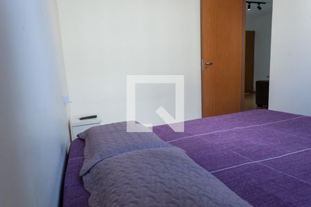 Quarto 1 de apartamento para alugar com 2 quartos, 45m² em Tres Barras, Contagem