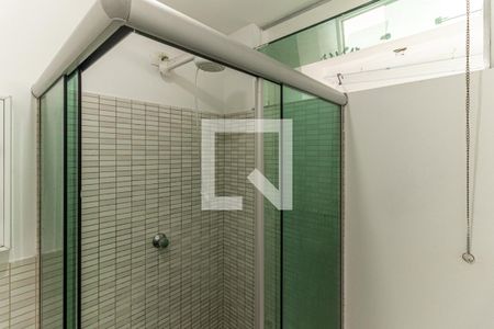 Banheiro de kitnet/studio à venda com 1 quarto, 33m² em Vila Buarque, São Paulo