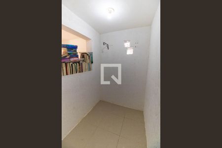 Quarto de casa à venda com 2 quartos, 200m² em Piratininga, Niterói