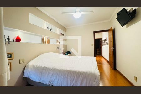 Quarto 1 de casa à venda com 4 quartos, 215m² em Campo Belo, São Paulo