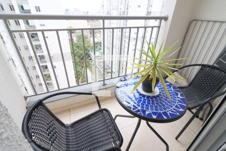 Varanda Sala de apartamento à venda com 2 quartos, 55m² em Continental, Osasco