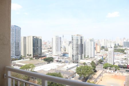 Varanda da Sala/Cozinha de apartamento para alugar com 1 quarto, 28m² em Parque Industrial Tomas Edson, São Paulo