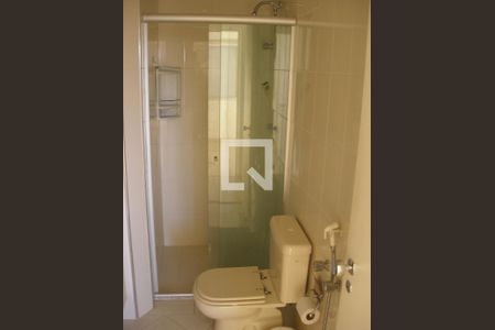 Banheiro de apartamento à venda com 2 quartos, 64m² em Vila Congonhas, São Paulo