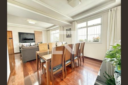 Sala de apartamento à venda com 3 quartos, 112m² em Nova Suíça, Belo Horizonte