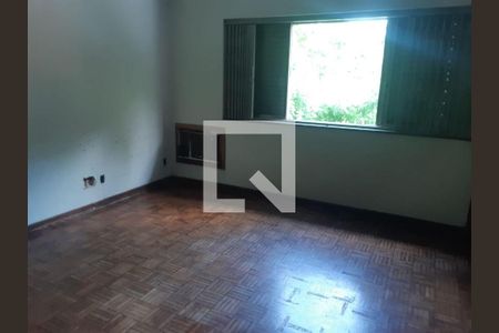 Casa à venda com 8 quartos, 276m² em Campo Belo, São Paulo