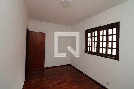Quarto 1 de casa para alugar com 3 quartos, 205m² em Sítio da Figueira, São Paulo
