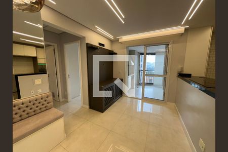 Sala de apartamento para alugar com 2 quartos, 65m² em Alphaville Empresarial, Barueri