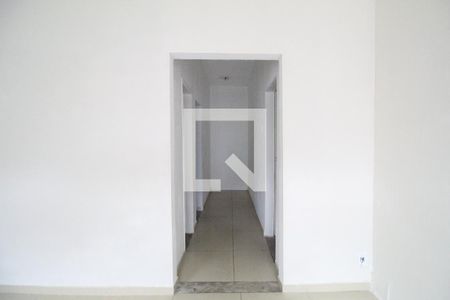 Sala - Corredor de casa de condomínio para alugar com 2 quartos, 55m² em Tanque, Rio de Janeiro