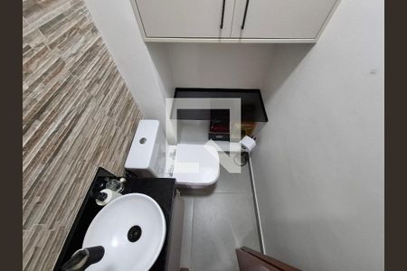 Lavabo de apartamento para alugar com 1 quarto, 73m² em Botafogo, Rio de Janeiro