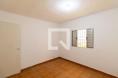 Casa 1 - Quarto 1 de casa à venda com 3 quartos, 135m² em Vila Nhocuné, São Paulo