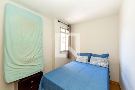 Quarto 1 de apartamento à venda com 2 quartos, 52m² em João Pinheiro, Belo Horizonte