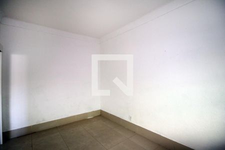 Quarto de casa à venda com 1 quarto, 150m² em Irajá, Rio de Janeiro