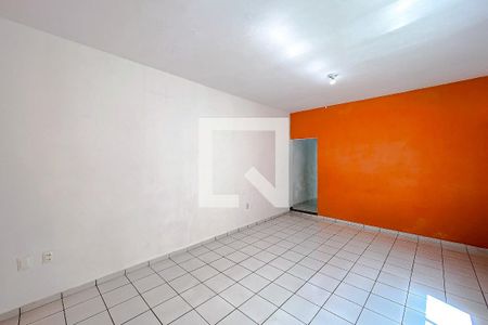 Sala de casa para alugar com 4 quartos, 190m² em Vila Invernada, São Paulo
