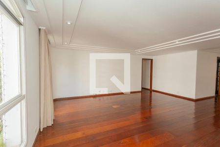 Sala de apartamento para alugar com 3 quartos, 167m² em Vila Sofia, São Paulo