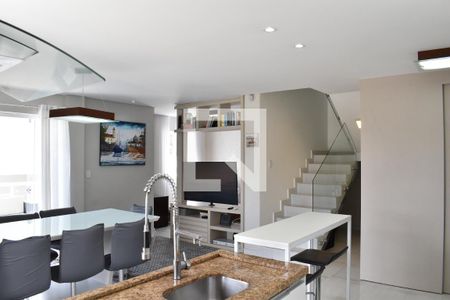Sala de casa para alugar com 3 quartos, 180m² em Barreirinha, Curitiba