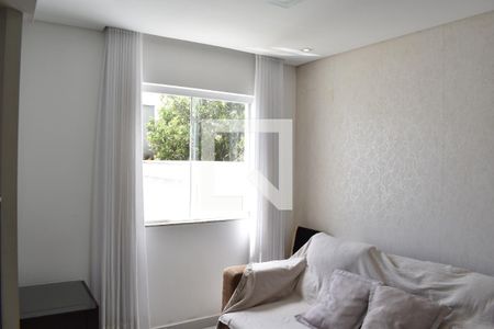 Sala de Estar de casa para alugar com 3 quartos, 180m² em Barreirinha, Curitiba
