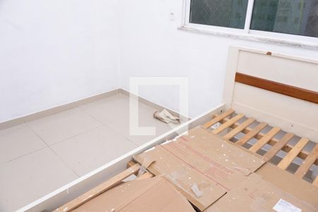 Suíte de apartamento para alugar com 2 quartos, 56m² em Piatã, Salvador