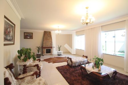 Sala 1 de casa à venda com 4 quartos, 327m² em Interlagos, São Paulo