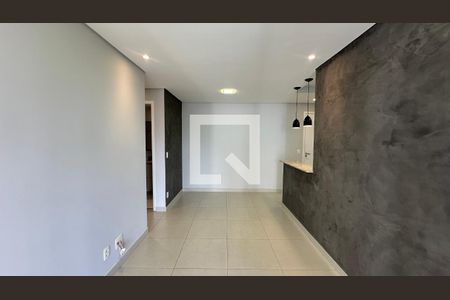 Sala de apartamento à venda com 2 quartos, 68m² em Empresarial 18 do Forte, Barueri