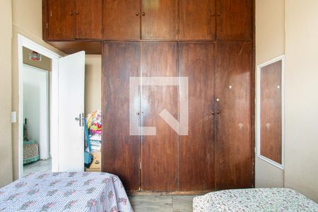 Quarto 1 de apartamento à venda com 2 quartos, 60m² em Centro, Belo Horizonte