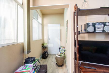 Sala de apartamento à venda com 2 quartos, 60m² em Centro, Belo Horizonte