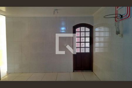 Casa à venda com 4 quartos, 300m² em Parque Monte Alegre, Taboão da Serra