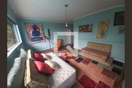 Casa à venda com 6 quartos, 600m² em Jardim Vitoria Regia, São Paulo