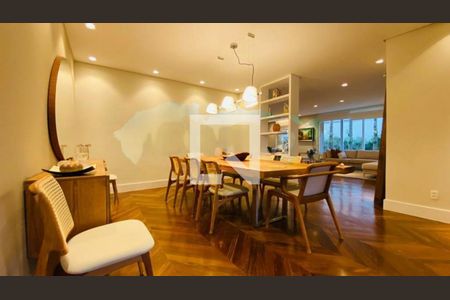 Casa à venda com 4 quartos, 525m² em Jardim Cordeiro, São Paulo