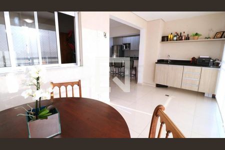 Apartamento à venda com 2 quartos, 77m² em Vila Alexandria, São Paulo