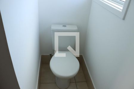 Lavabo de casa de condomínio para alugar com 2 quartos, 80m² em Jardim Nova Coimbra, Cotia