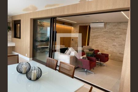 Apartamento à venda com 3 quartos, 139m² em Jardim das Acacias, São Paulo