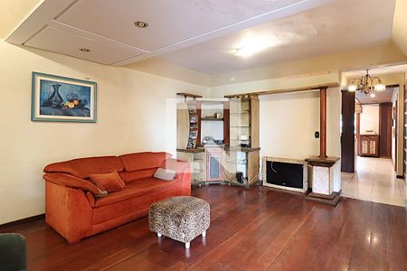 Sala de casa para alugar com 4 quartos, 412m² em Jardim São Pedro, Porto Alegre