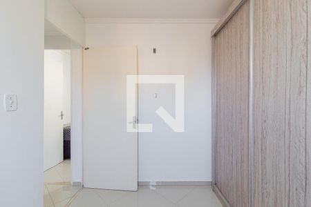 Quarto 1 de apartamento para alugar com 2 quartos, 42m² em Vila Silvia, São Paulo