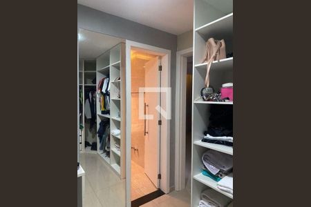 Casa à venda com 4 quartos, 336m² em Vargem Pequena, Rio de Janeiro