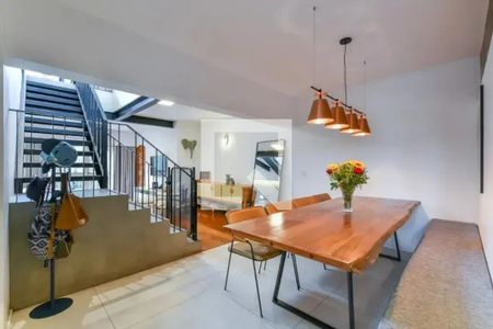 Apartamento à venda com 3 quartos, 260m² em Alto de Pinheiros, São Paulo