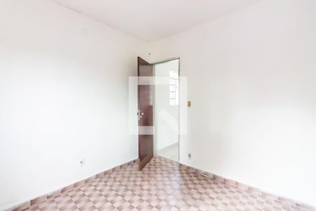 Quarto de casa para alugar com 1 quarto, 70m² em Vila Mirante, São Paulo