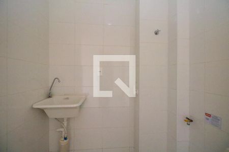 Cozinha e Área de Serviço de apartamento para alugar com 2 quartos, 36m² em Vila Palmares, São Caetano do Sul