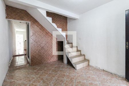 Sala de casa para alugar com 4 quartos, 120m² em Conjunto Residencial José Bonifácio, São Paulo